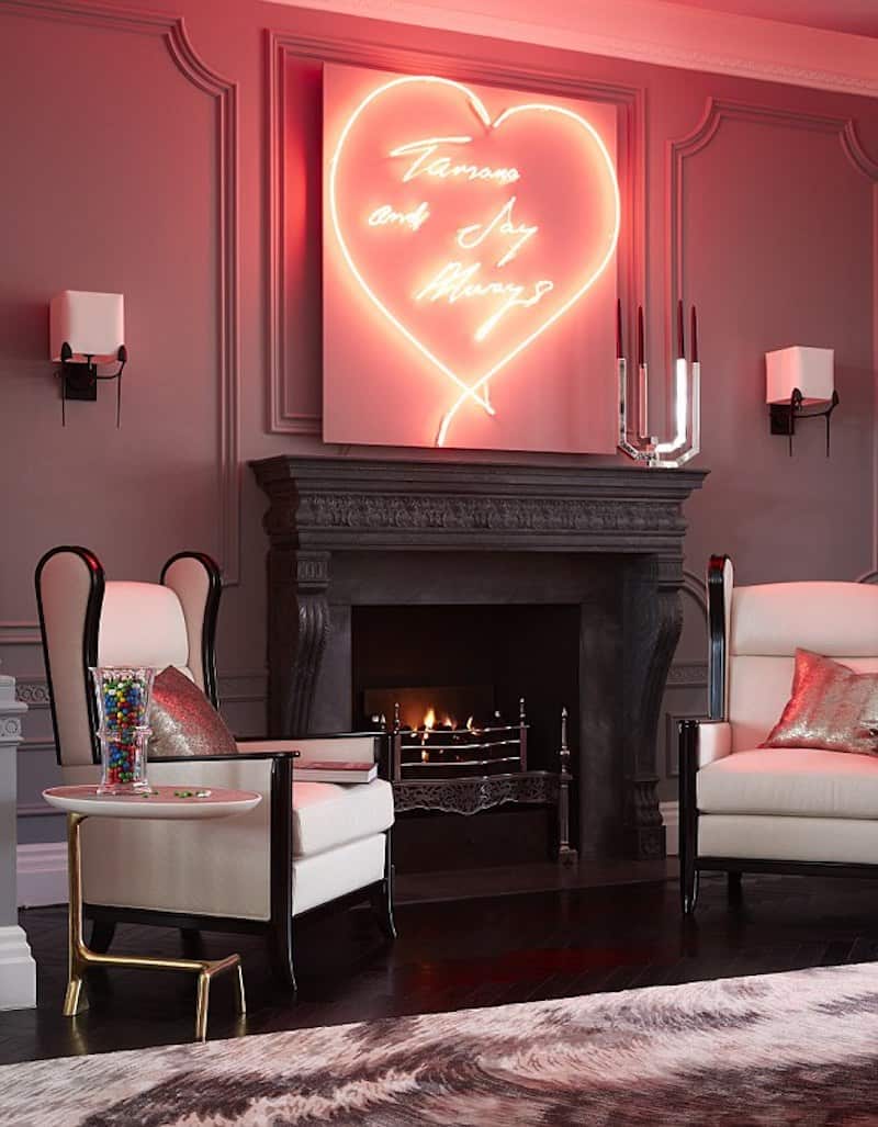 neon tamara ecclestone room signs living sign rooms lights above london tracey emin mansion interior trendy unexpected street decor petra