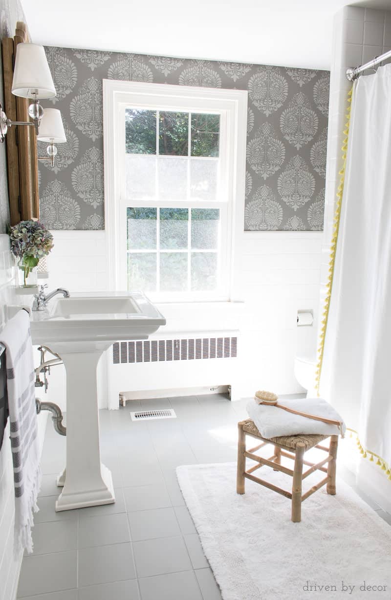 bathroom-painted-gray-ceramic-floor-tile