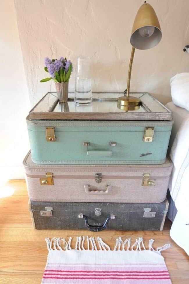 décoration vintage valises