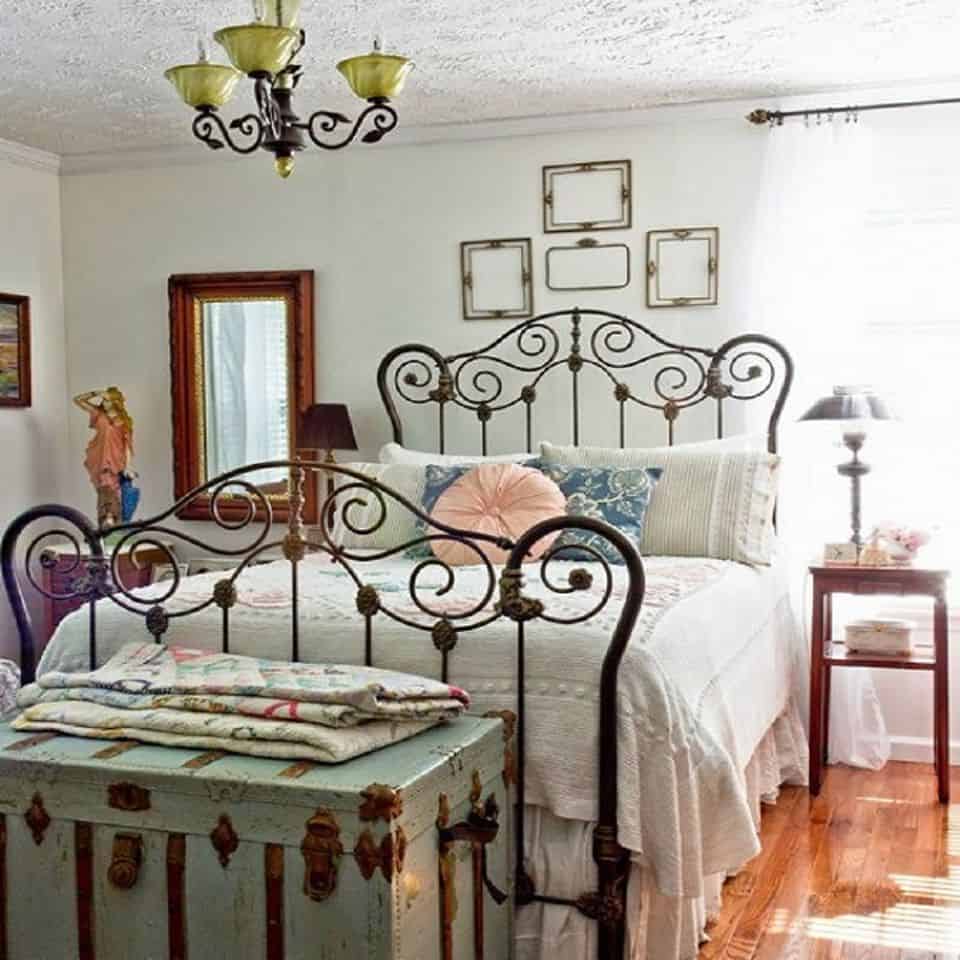 vintage bedroom inspiration