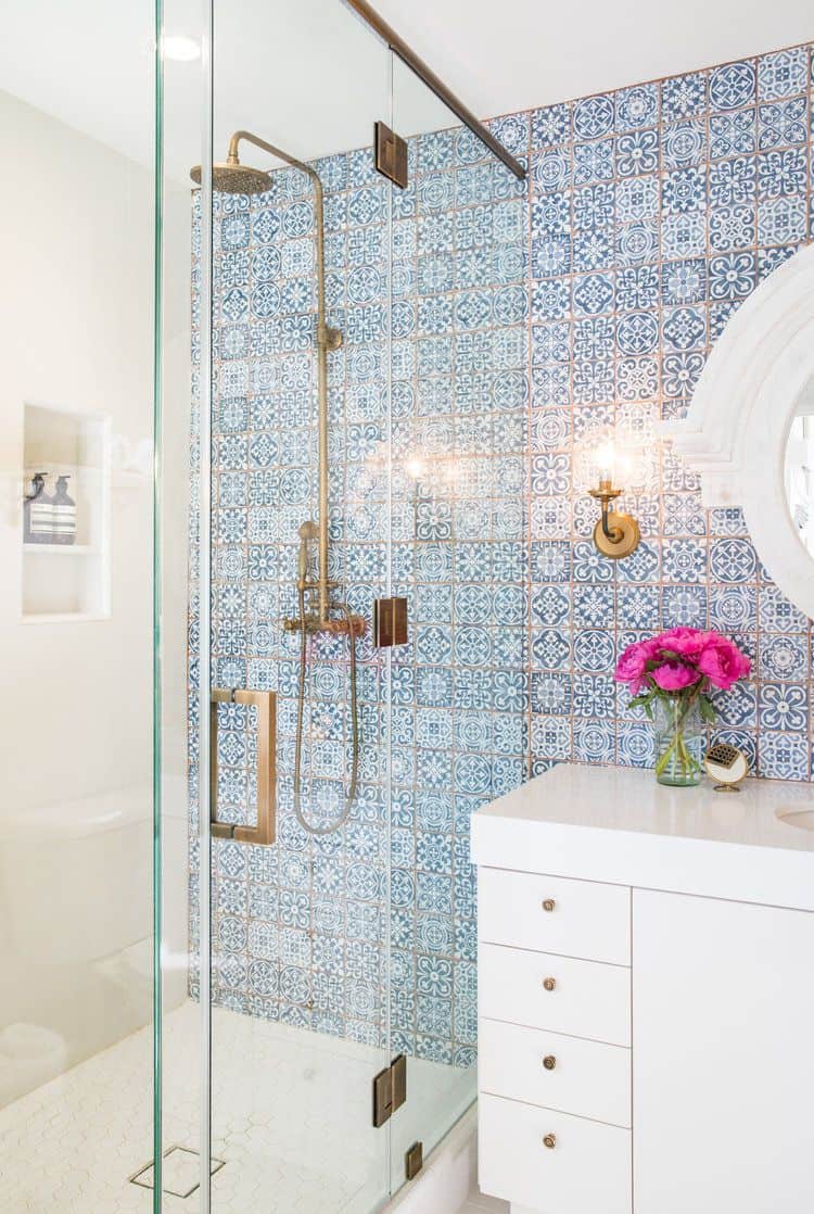 Small Bathroom Decor Options