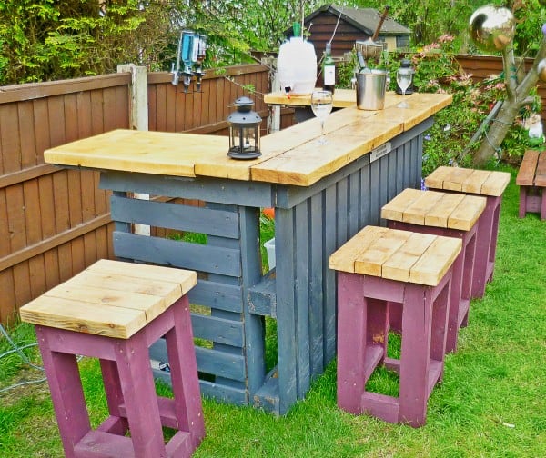 reclaimed-timber-discarded-pallets