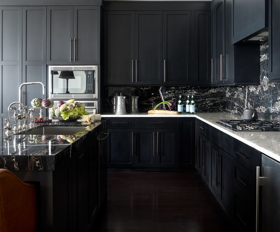 Black Kitchen Cabinets With Contemporary Hardware 900x748 