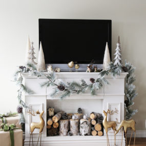 How To Bring Christmas Cheer To Your Mantel