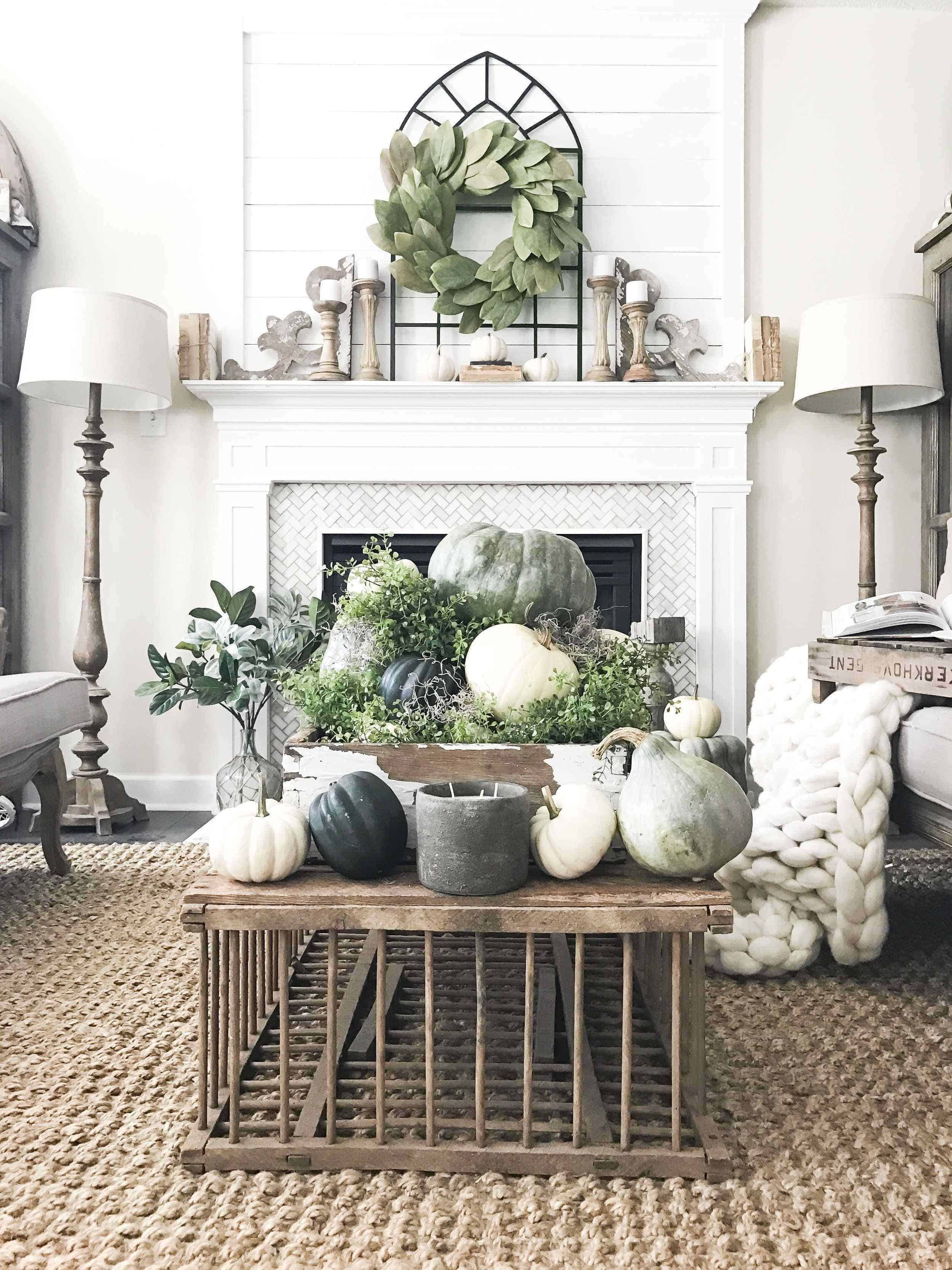 Neutral Fall Decor living rooms Lovely Fall into our Homes My 2017 Fall Home Tour