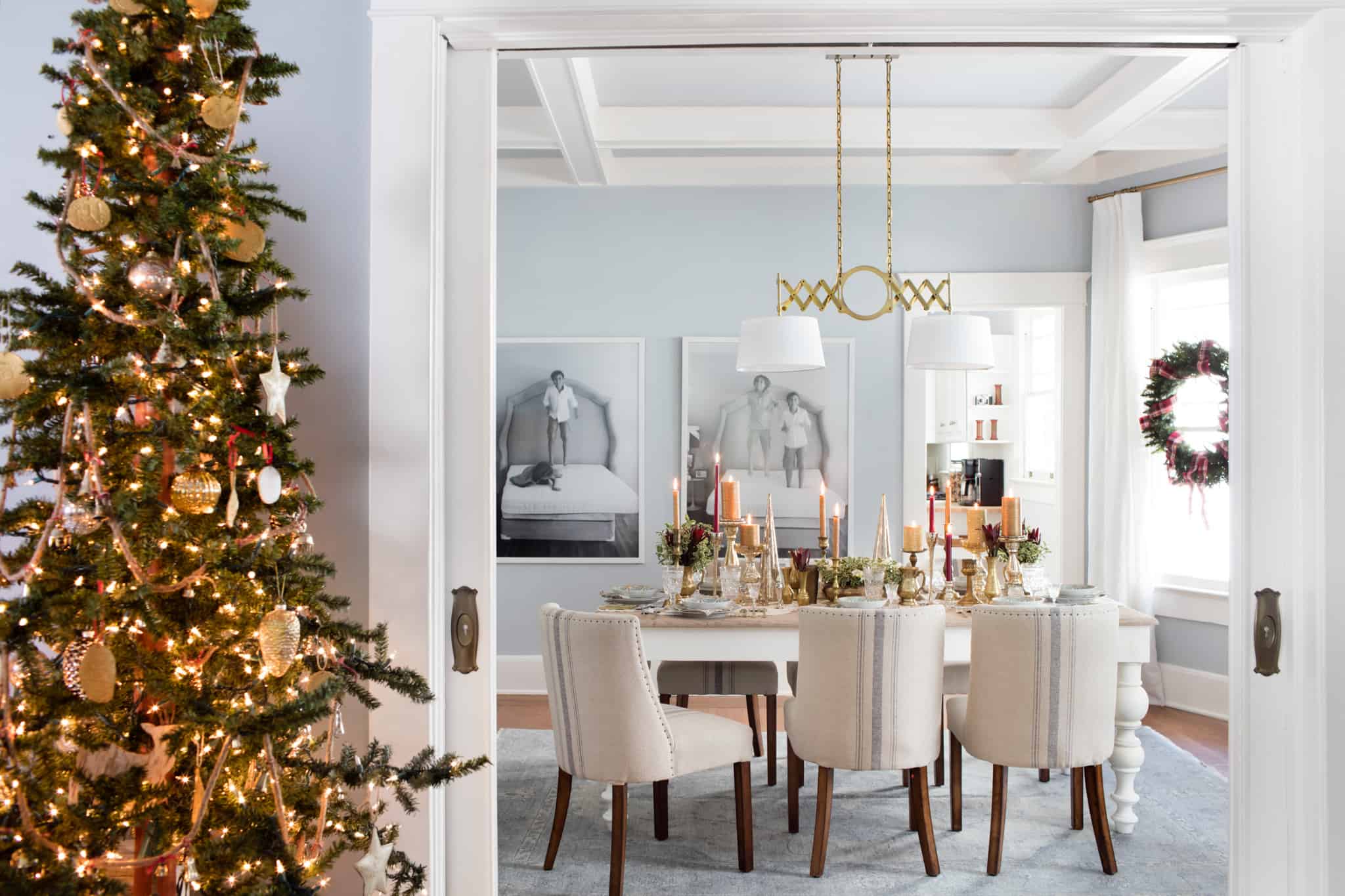 15 Ways to Add Classic  Christmas Charm to Your Home