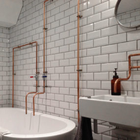 Enchanting Bathrooms With Subway Tiles