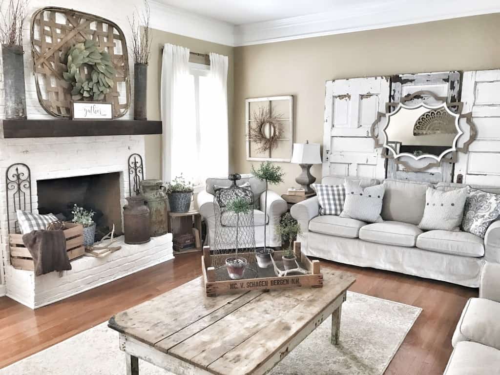 Beautiful Farmhouse Living Room Decorating Tips