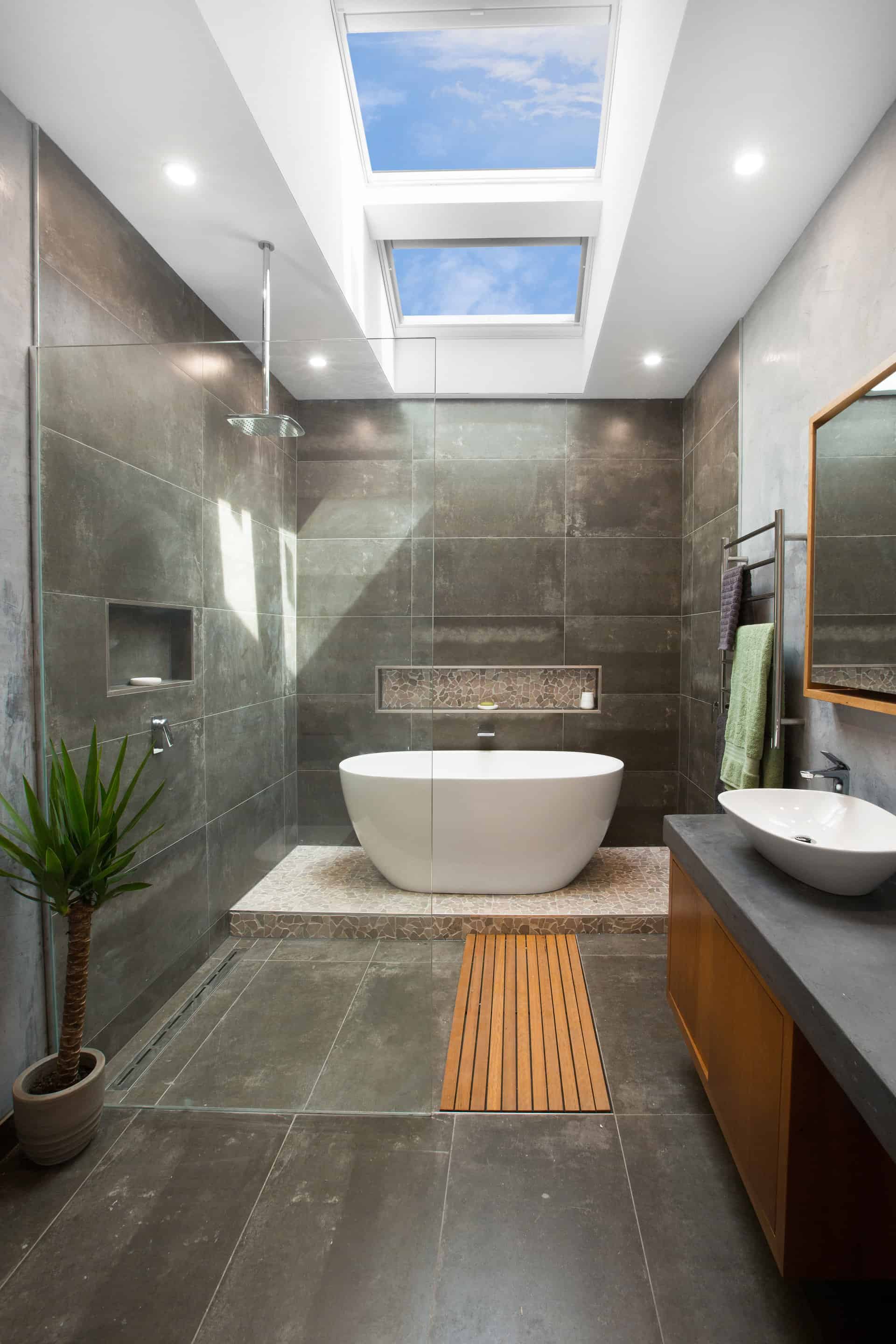 skylight bathroom Small Bathroom Design Ideas That Enhance The Size