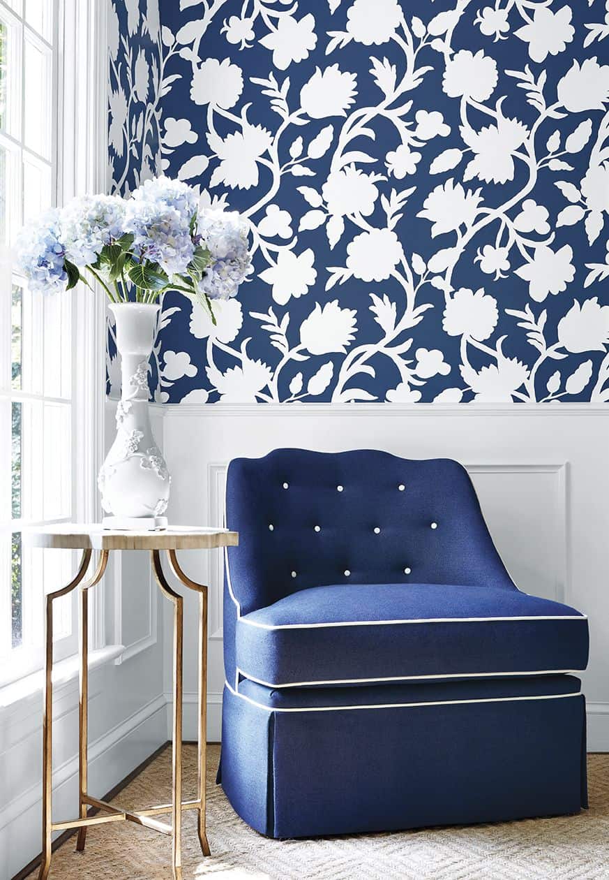 blue and white wallpaper in bedrom