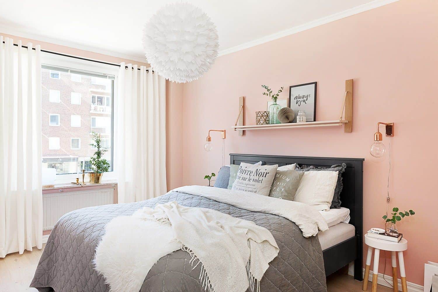 peach walls Best Colors To Paint Your Bedroom