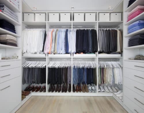 整理衣橱的想法可以帮助你最大限度地利用你的空间