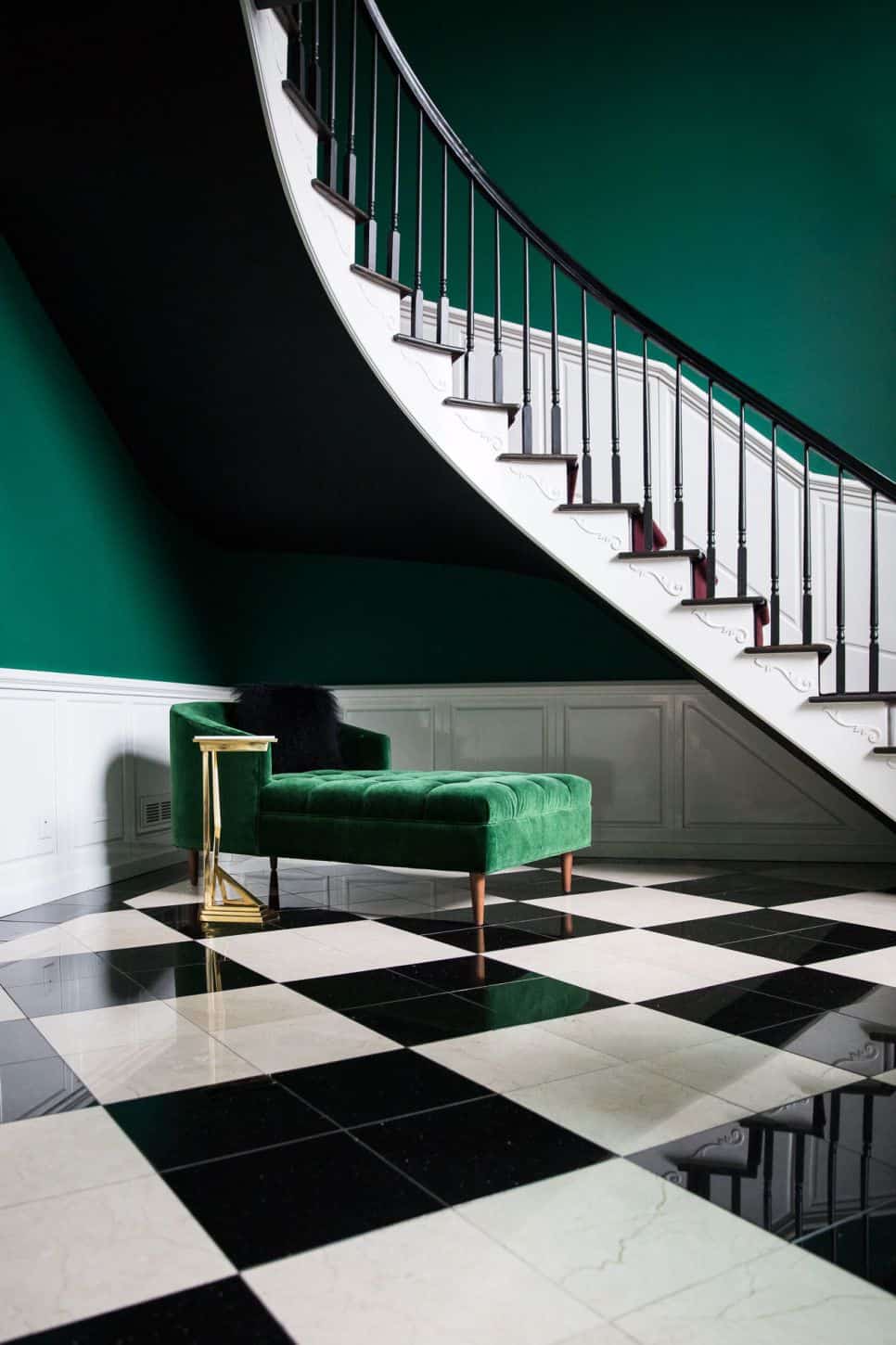 emerald green in foyer
