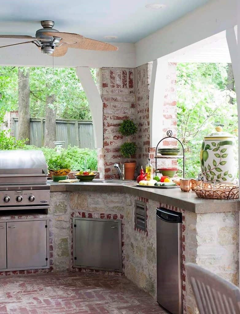Mesmerizing outdoor kitchen ideas to Inspire your next big renovation