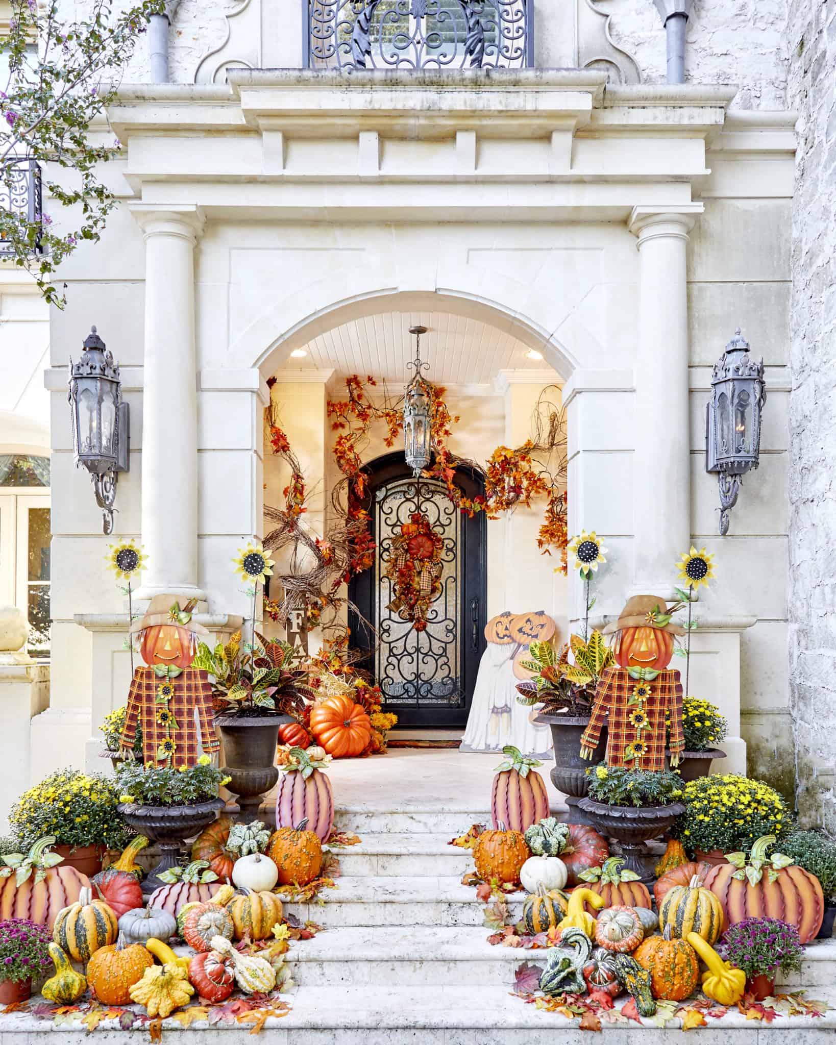 halloweeen porch picture