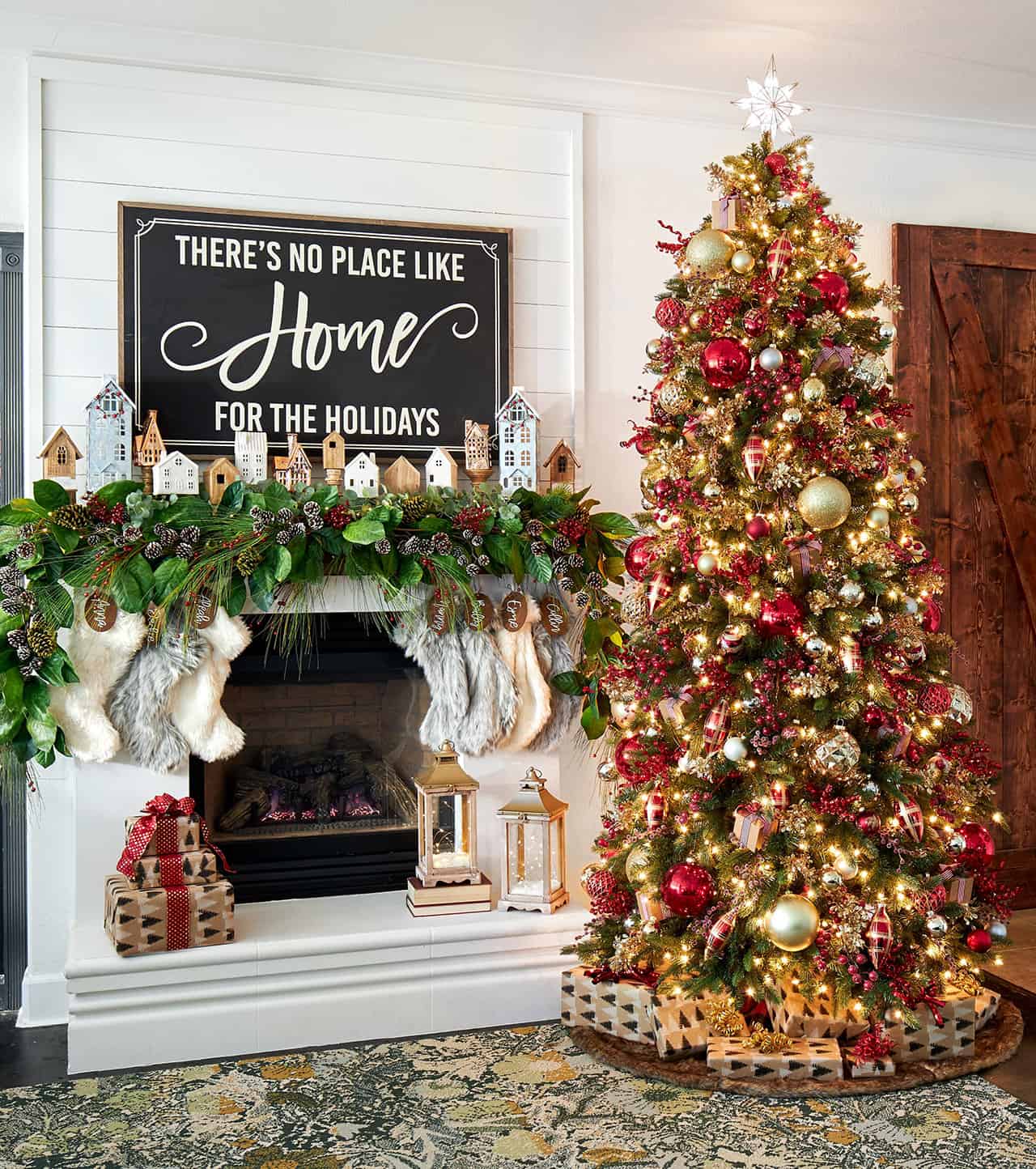 How To Decorate The Fireplace Mantel For Christmas
