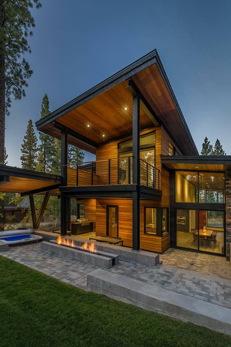 WEB 5 Martis Camp Home 476 back vert e1614952001145 25 Rustic Modern House Design Ideas to Inspire You