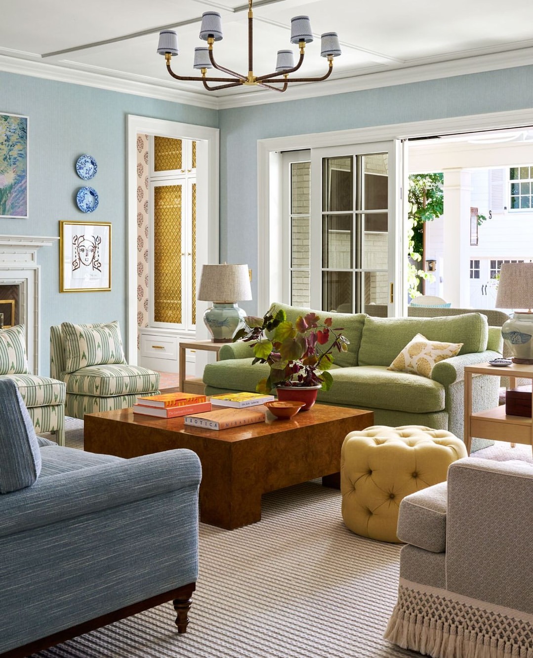 05-pale-blue-classic-family-sitting-room