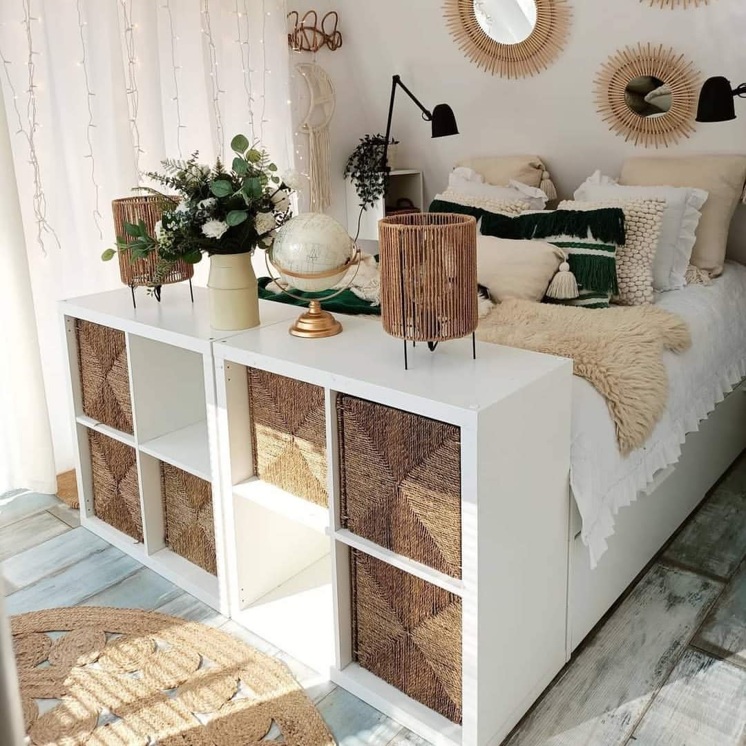 06-twin-kallax-cube-units-repurposed-as-bedside-storage