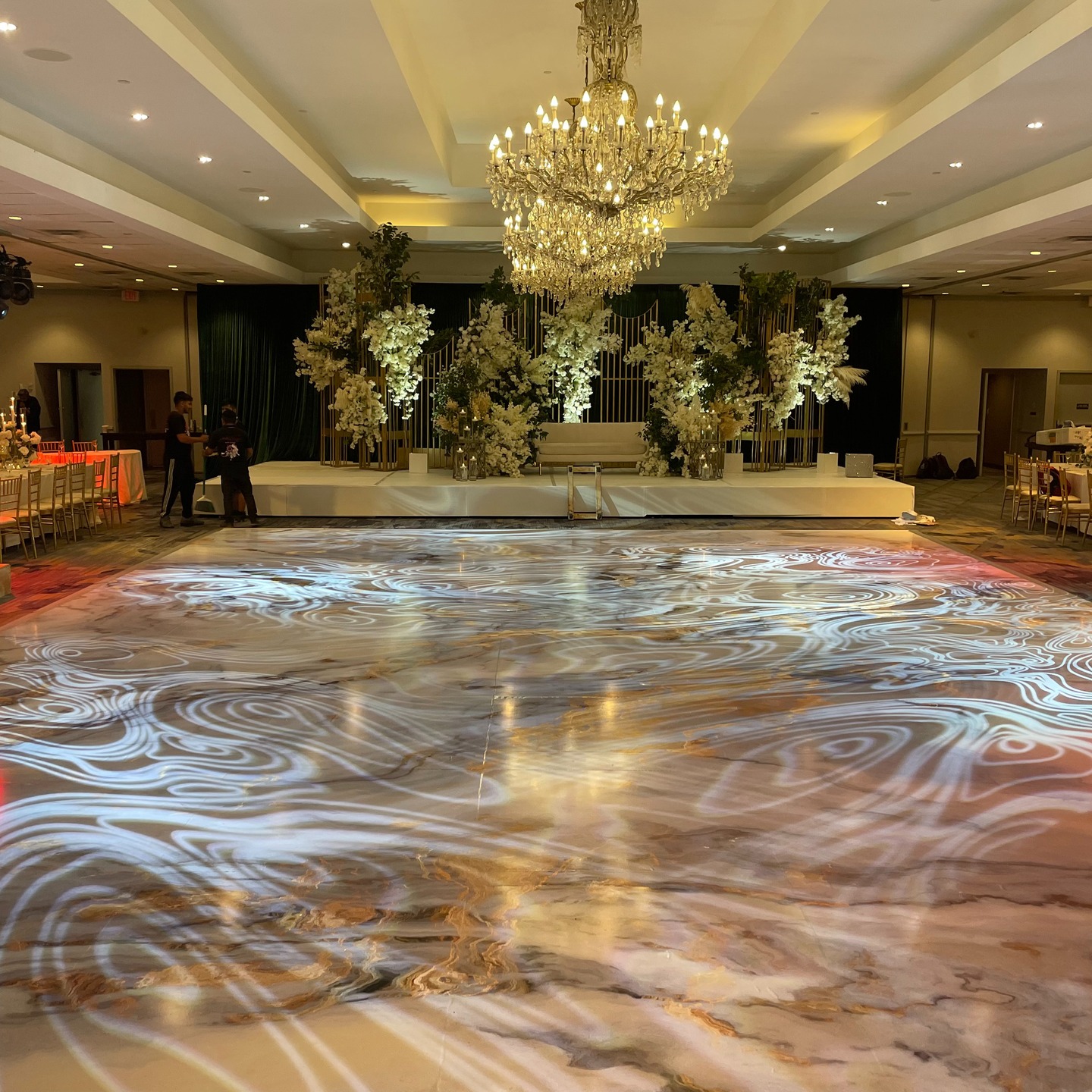 marble-water-projection-dance-floor