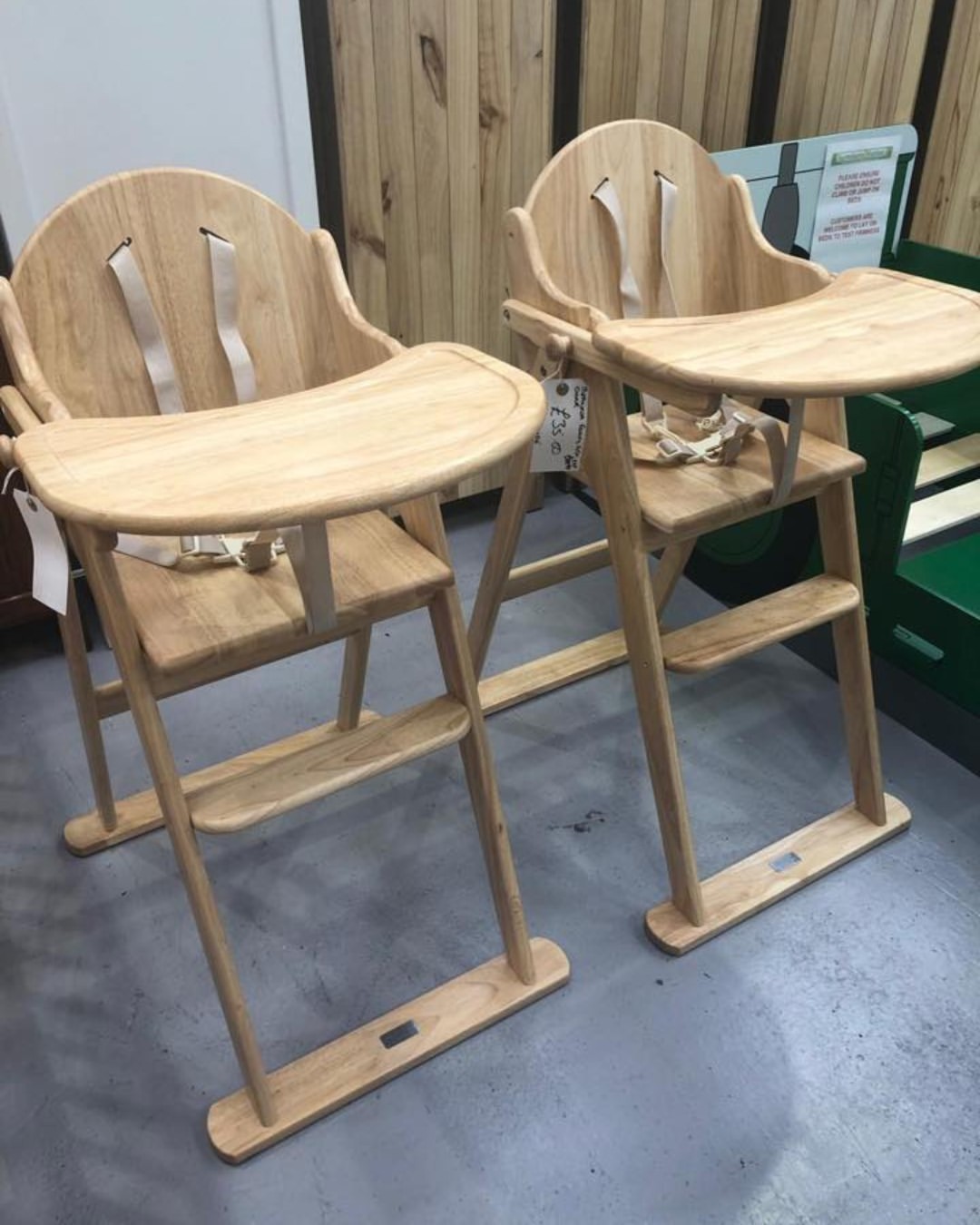 natural-wood-folding-high-chair