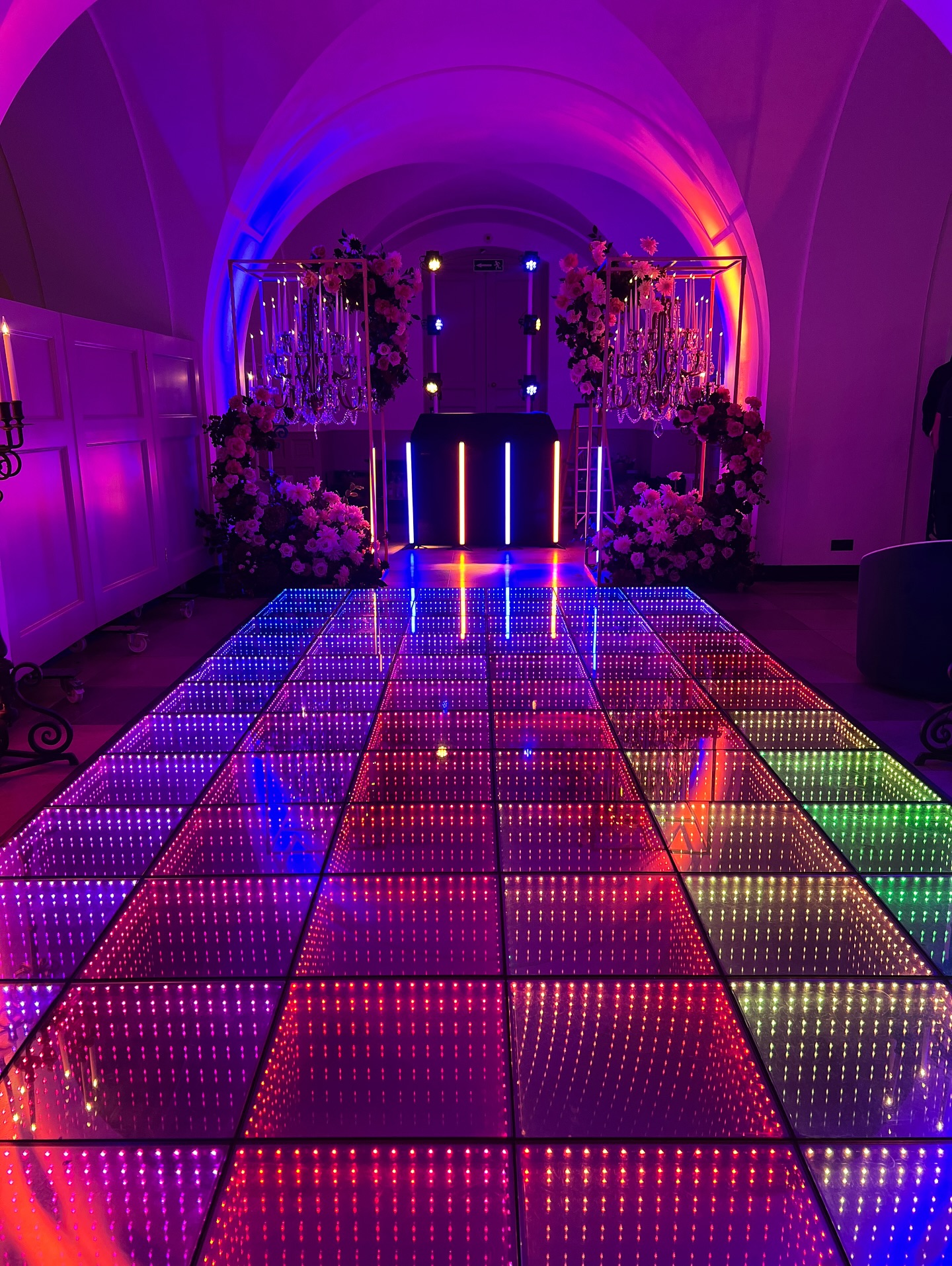 rainbow-infinity-led-dance-floor