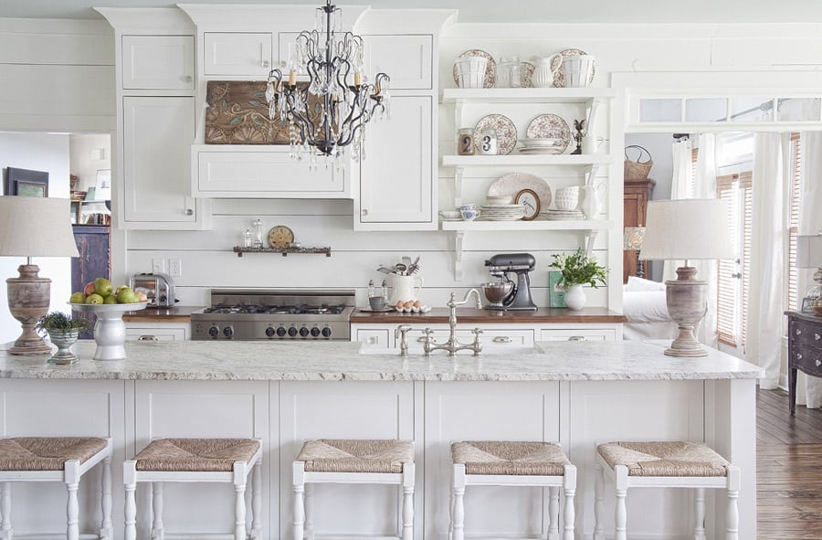 Elegant-White-Kitchen