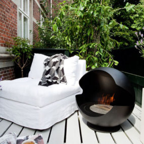 Indoor Outdoor BioEthanol Fireplace by Vauni