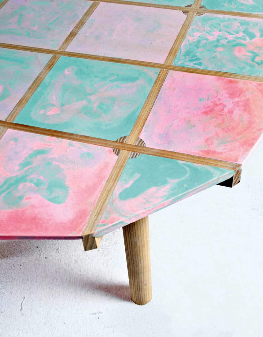 DIY dye-able bio resin table by Vincent Tarisien