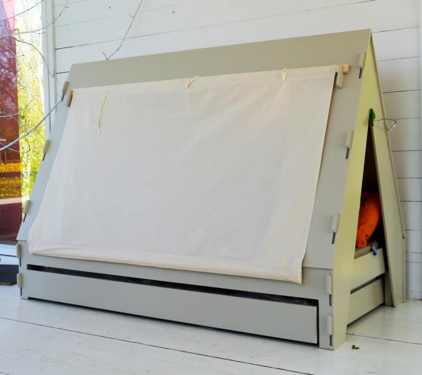 trundle bed children creatively closes private tent with light 2 closed tent