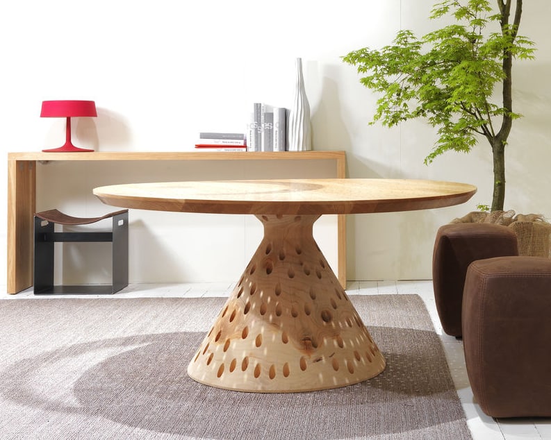 colino-round-table-creates-light-show-5.jpg