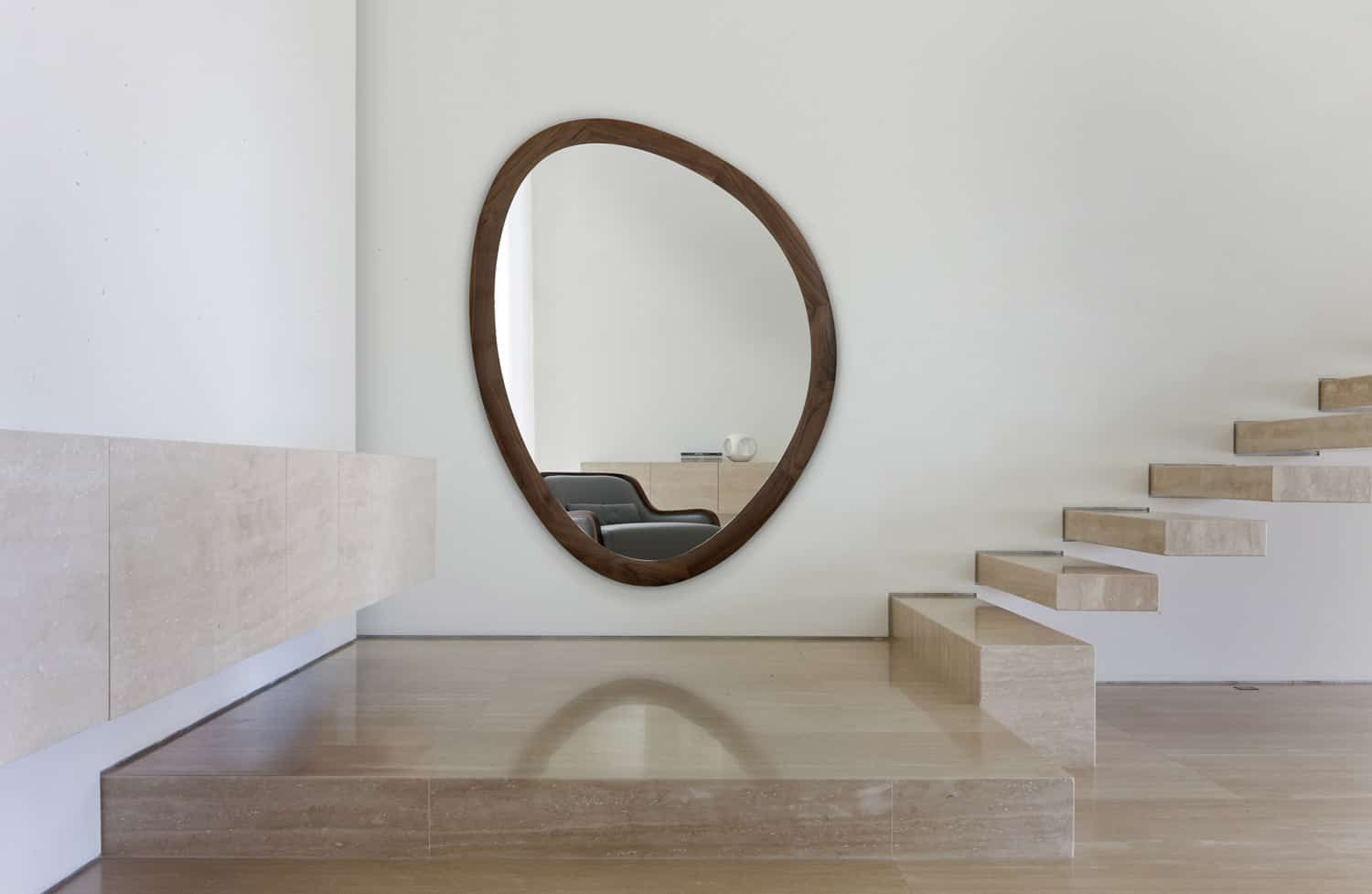elegant wooden furniture and mirrors porada 2