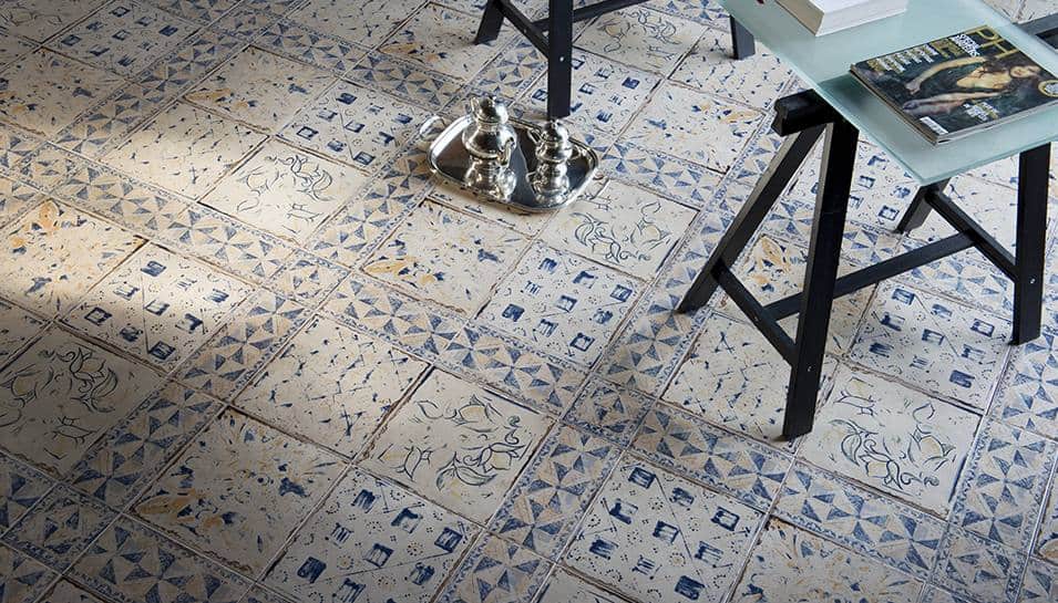 floor-tile-floral-motif-rinascimento-eco-ceramica-1.jpg