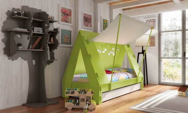 kids-playhouse-beds-from-mathy-by-bols-2.jpg