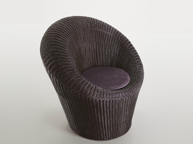 woven-wicker-small-sofa-armchairs-dolcefarniente-6.jpg