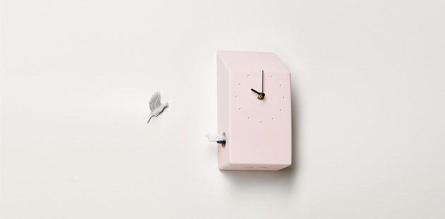2 time flies x clocks haoshi punctually poetic thumb 630xauto 59342 Even a Cuckoo Bird Needs a Friend: Time Flies Clocks by Haoshi