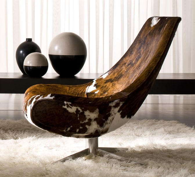 Cowhide Lounge Chair by Italy Dream Design – Oyster
