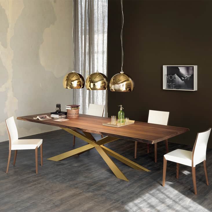 dining-table-with-irregular-solid-wood-edges-by-Cattelan-Italia-2.jpg
