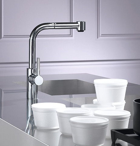 dornbracht-elio-kitchen-pull-out-faucet.jpg
