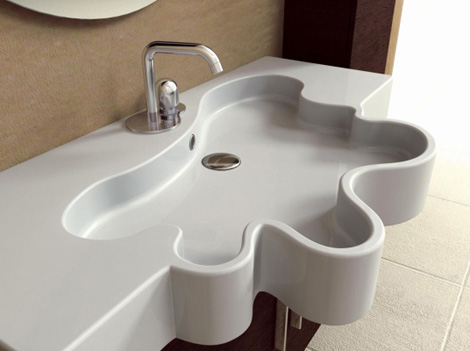 Duebi Italia Flower bathroom vanity looks like a splash of water