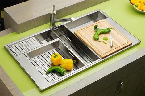 Elkay Avado Accent sink with cutting board