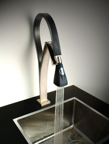 flexible faucet hybrid paini 3 Flexible Faucet from Paini   Hybrid is LED illuminated