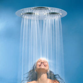 Charade round oversized shower head by Fornara & Maulini – the Supermirror shower head Orchidea Trio