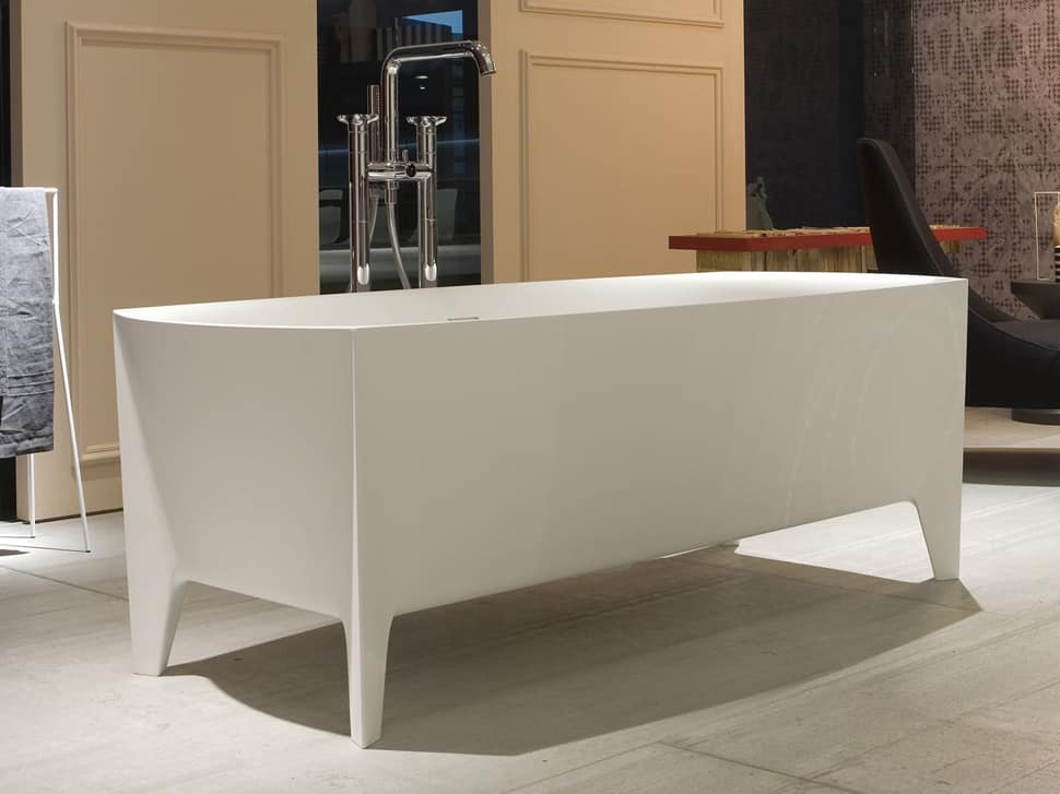 freestanding modern bathtub by mario ferrarini 3