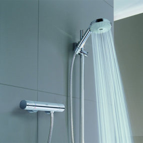 Grohe new Grohtherm 3000 C Thermostatic Shower: Minimalist and Eco-friendly!