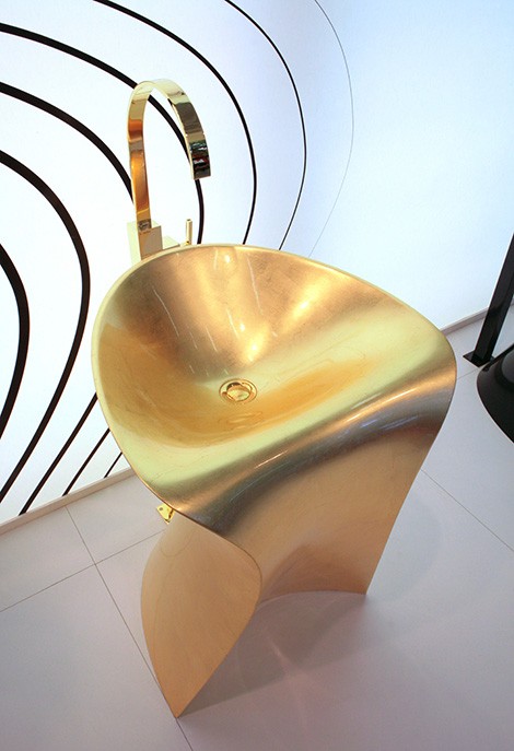 hidra miss freestanding washbasin gold Luxury Bath Fixtures from Hidra