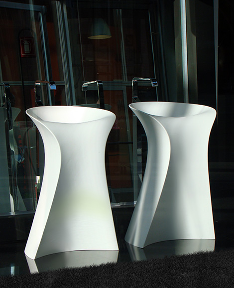 New Free Standing Washbasin from Hidra – the Miss washbasin curvy form invites you to explore…