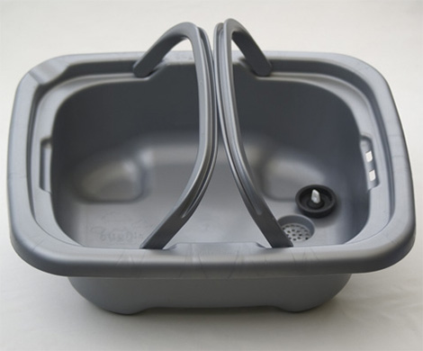 hughie removable kitchen sink 1 Removable Kitchen Sink by Hughie   capture and reuse water in biodegradable plastic sink!
