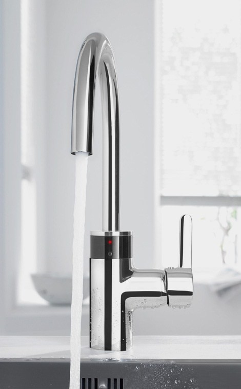 kludi kitchen faucet e go 1 Electronic Kitchen Faucet from Kludi   new E Go
