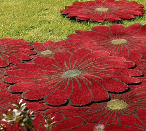 layered flower motif rugs piodao 2 Layered Flower Motif Rugs by Piodao